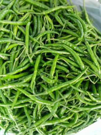 Direct Indian Exporter: Premium Onions, Organic G4 Green Chillies & Fresh Produce – Oman photo 2
