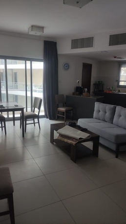OMR 68000/year,  1 BR,  71 Sq. Meter,  One Bedroom Unit For Sale In Muscat Hills photo 3